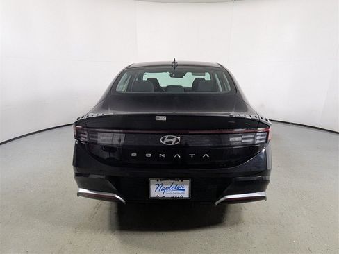 New 2026 Hyundai Sonata SEL image 6