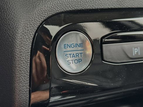 New 2024 Ford Escape SE w/ PHEV Premium Package image 20