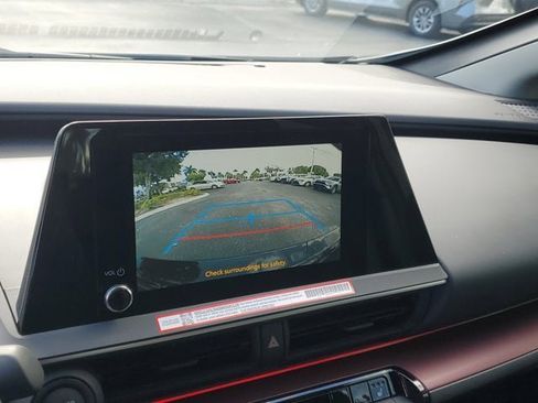 New 2026 Toyota Prius Plug-In Hybrid image 24