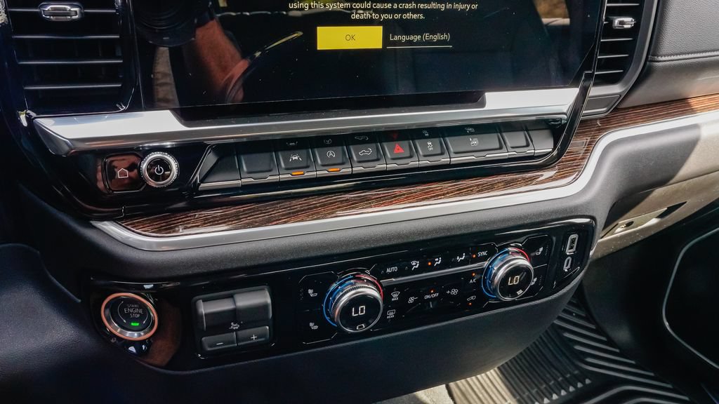 New 2026 GMC Sierra 1500 SLE w/ Max Trailering Package AWD/4WD image 17