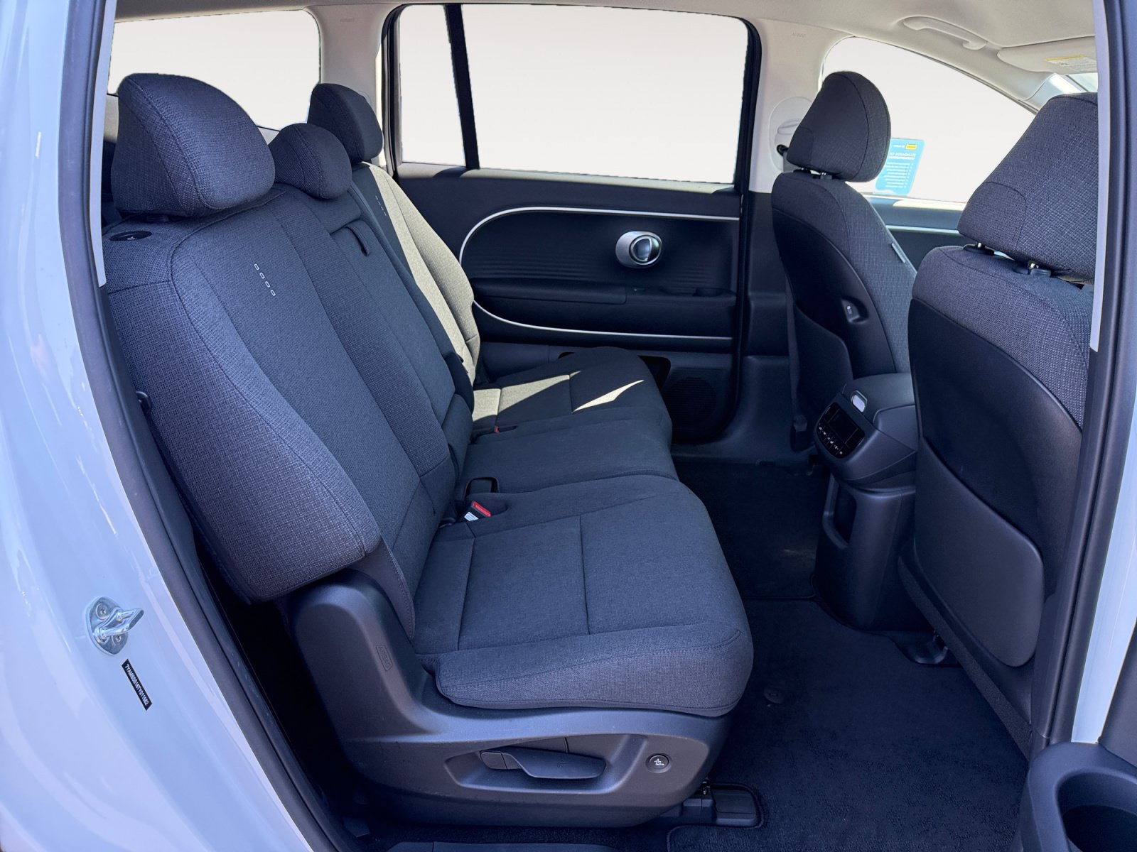 Certified 2026 Hyundai Ioniq 9 S RWD image 18
