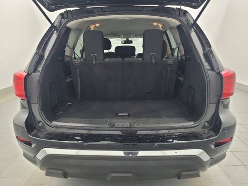 Used 2020 Nissan Pathfinder SV image 29