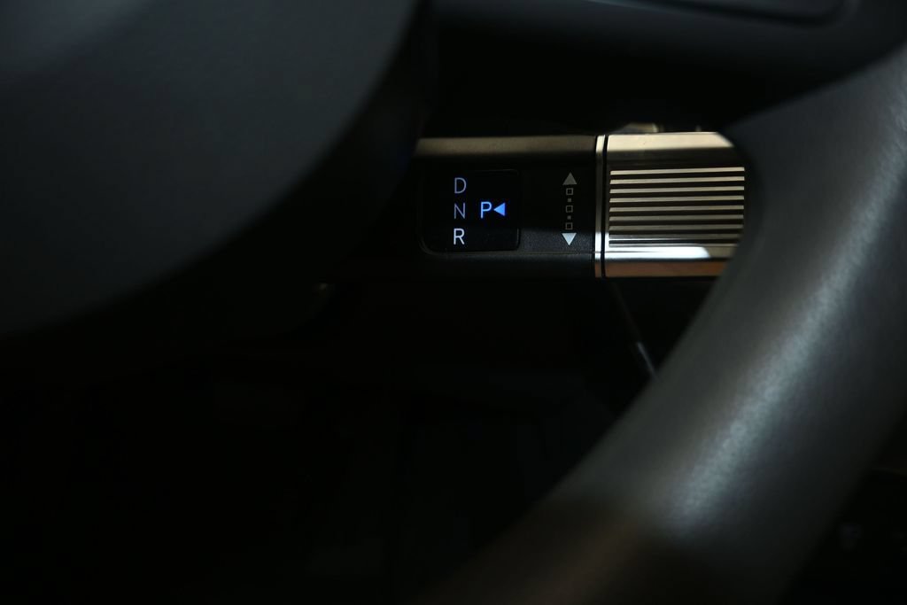 Used 2025 Hyundai Sonata SEL FWD image 17