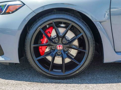 Used 2023 Honda Civic Type R image 10