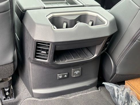 New 2026 Toyota Tundra Limited AWD/4WD image 15