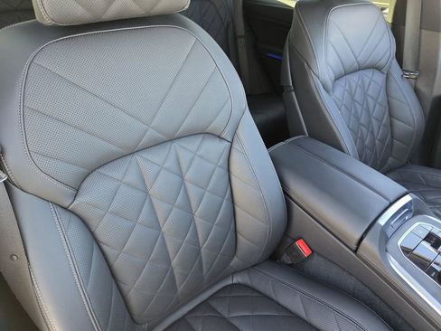 Used 2025 BMW X5 sDrive40i w/ Climate Comfort Package image 29