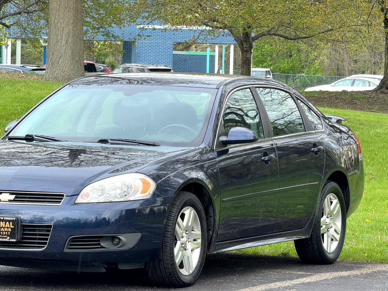 Used 2011 Chevrolet Impala LT FWD image 5
