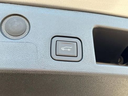 New 2026 Chevrolet Equinox ACTIV w/ Convenience Package III image 7