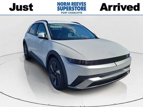 Used 2025 Hyundai Ioniq 5 SEL AWD/4WD image 1