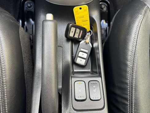 Used 2017 Honda Fit EX-L image 33