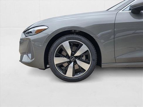 New 2025 Audi A5 2.0T Premium image 9