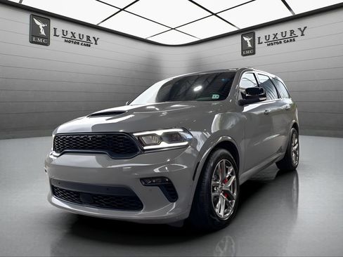 Used 2023 Dodge Durango R/T AWD/4WD image 4