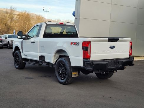 Used 2024 Ford F350 XL w/ 360-Degree Camera Package AWD/4WD image 7
