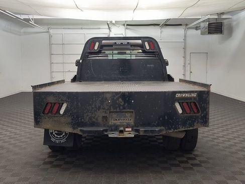 Used 2018 RAM 3500 SLT w/ Luxury Group image 7