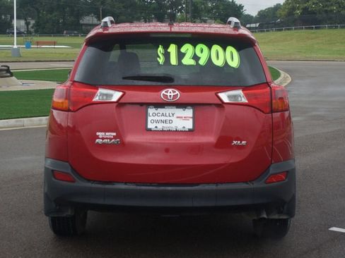 Used 2013 Toyota RAV4 XLE FWD image 3