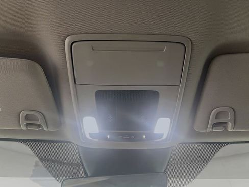 Used 2025 Honda Pilot Touring image 20