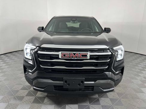 Certified 2025 GMC Terrain Elevation image 3