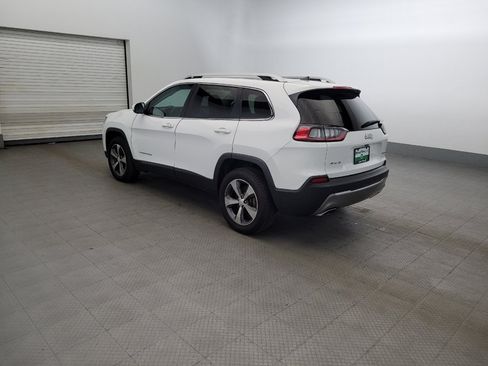 Used 2019 Jeep Cherokee Limited w/ Technology Group AWD/4WD image 3