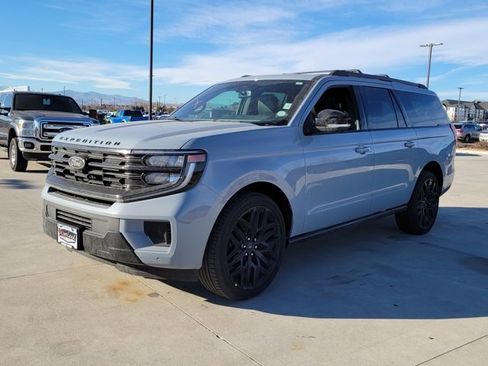 New 2026 Ford Expedition Max Platinum w/ Stealth Performance Package image 4