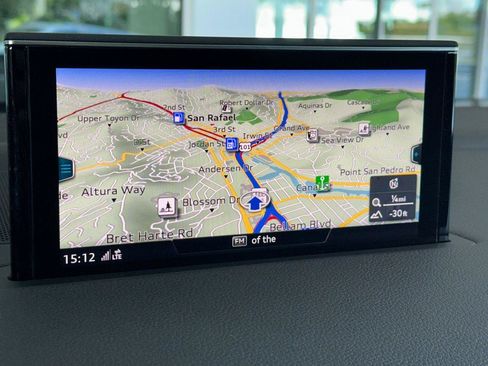 Used 2017 Audi Q7 3.0T Prestige image 19