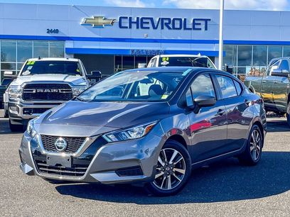 Used 2022 Nissan Versa SV w/ Trunk Package