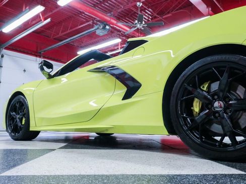 Used 2022 Chevrolet Corvette Stingray Premium Cpe w/ Z51 Performance Package image 47