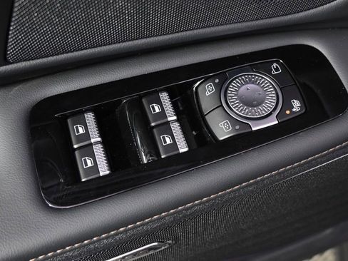 New 2026 Lincoln Nautilus Reserve w/ Jet Appearance Package image 23