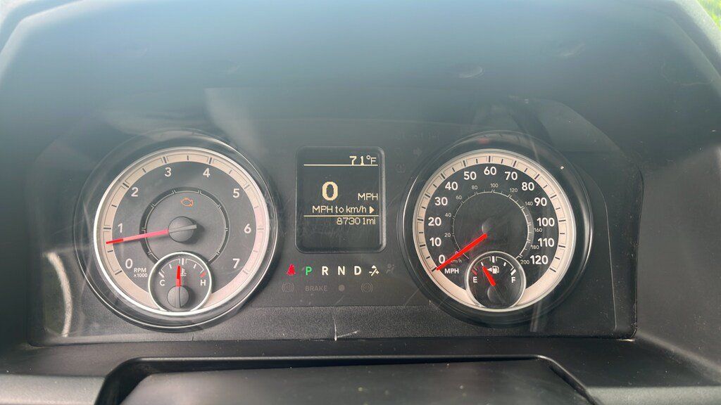 Used 2017 RAM 2500 Tradesman w/ Chrome Appearance Group AWD/4WD image 12