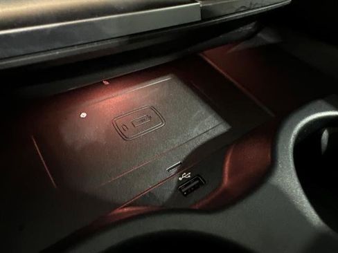 Used 2020 BMW M550i xDrive image 32