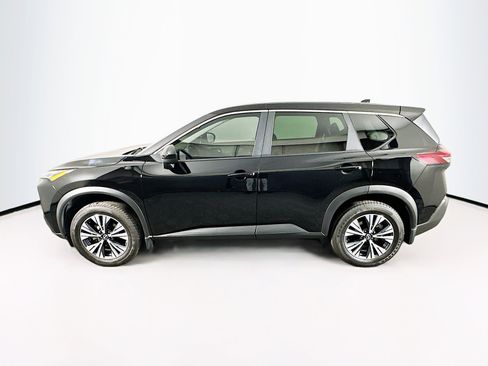 Used 2023 Nissan Rogue SV image 4