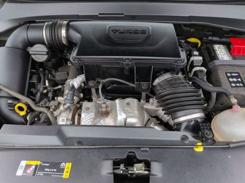 Used 2023 Jeep Compass Limited image 30