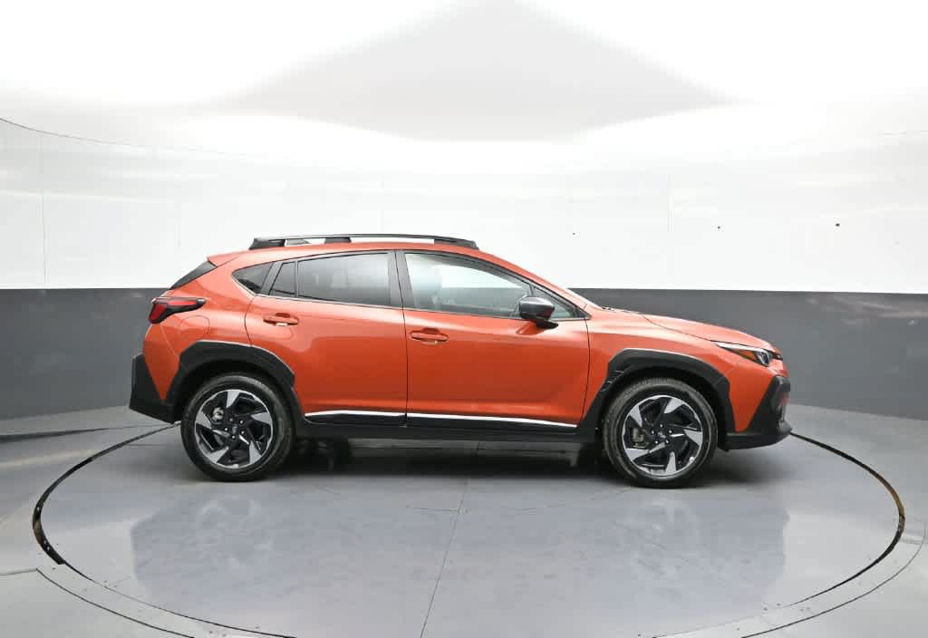 Used 2024 Subaru Crosstrek 2.5i Limited AWD/4WD image 5