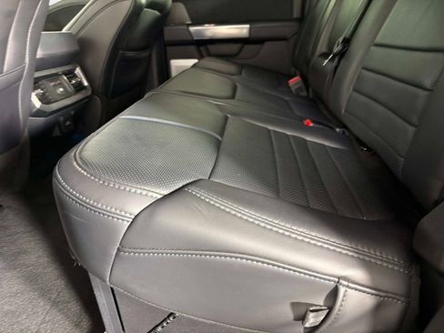 Used 2025 Ford F250 Platinum AWD/4WD image 28