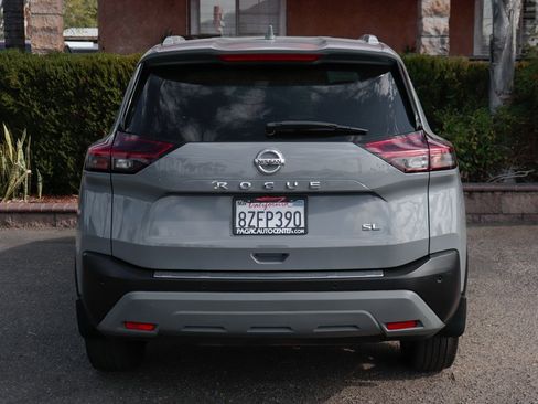 Used 2021 Nissan Rogue SL image 9