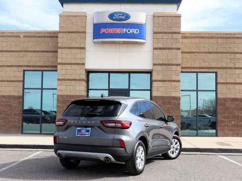 New 2026 Ford Escape Active w/ Tech Pack #1 FWD image 6