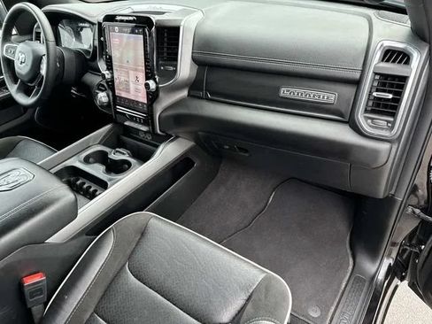 Used 2025 RAM 1500 Laramie AWD/4WD image 26