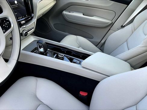 New 2025 Volvo XC60 T8 Plus w/ Protection Package Premier image 10