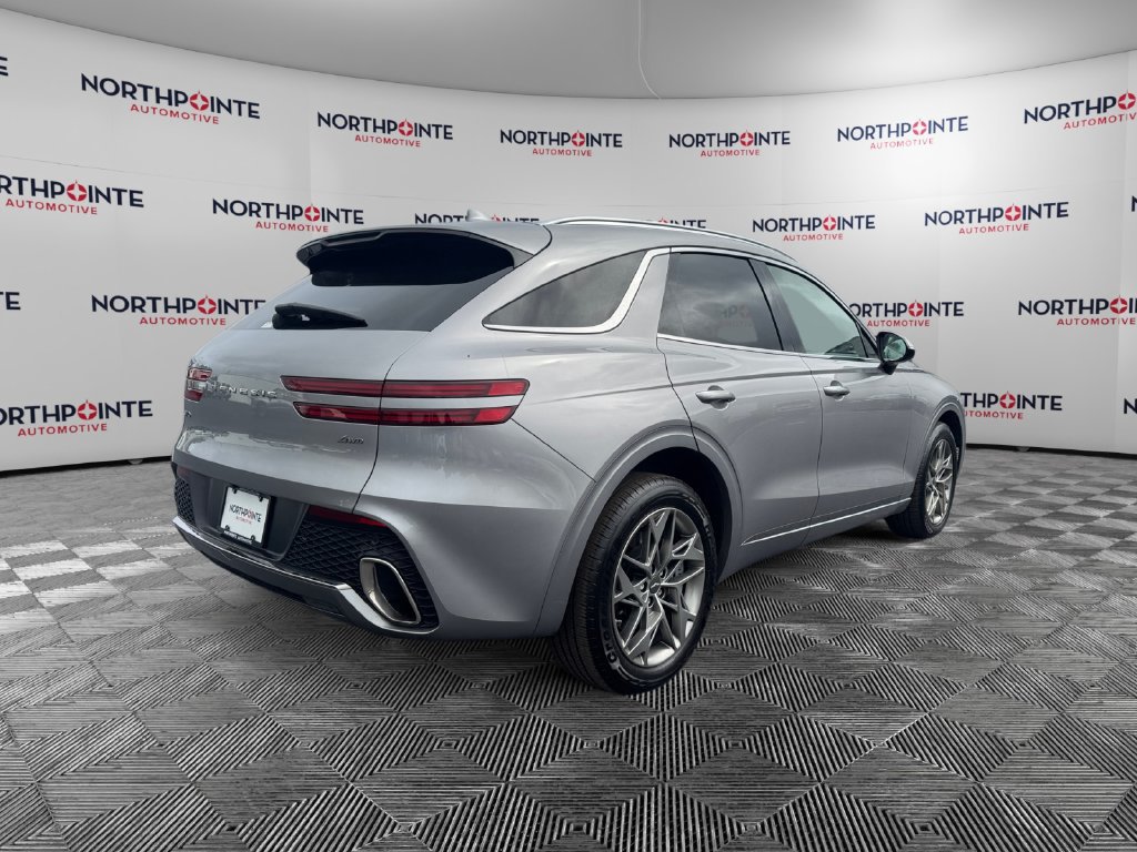 Used 2025 Genesis GV70 2.5T AWD/4WD image 6