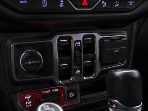 Used 2020 Jeep Wrangler Unlimited Rubicon AWD/4WD image 60