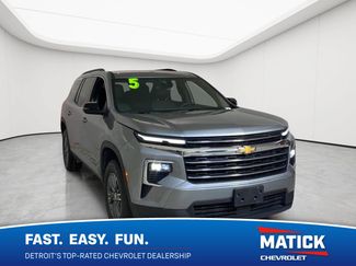 Used 2025 Chevrolet Traverse LT FWD video 1
