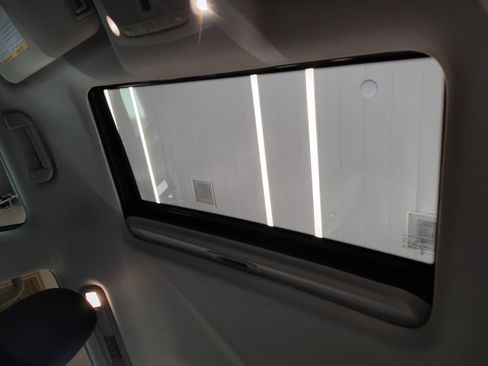 Used 2022 Nissan Armada SL image 4