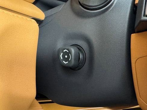 Used 2024 Lexus LC 500 Convertible w/ Touring Package image 17