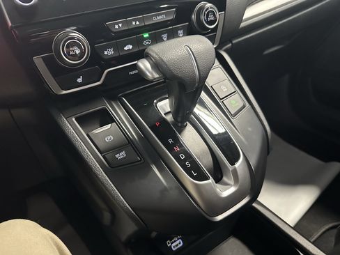 Used 2022 Honda CR-V Special Edition image 16