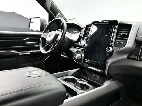 Used 2023 RAM 1500 Laramie AWD/4WD image 14