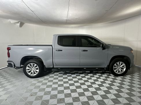 Used 2024 Chevrolet Silverado 1500 Custom RWD image 9