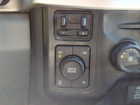 Certified 2024 Ford F350 XLT w/ FX4 Off-Road Package AWD/4WD image 11