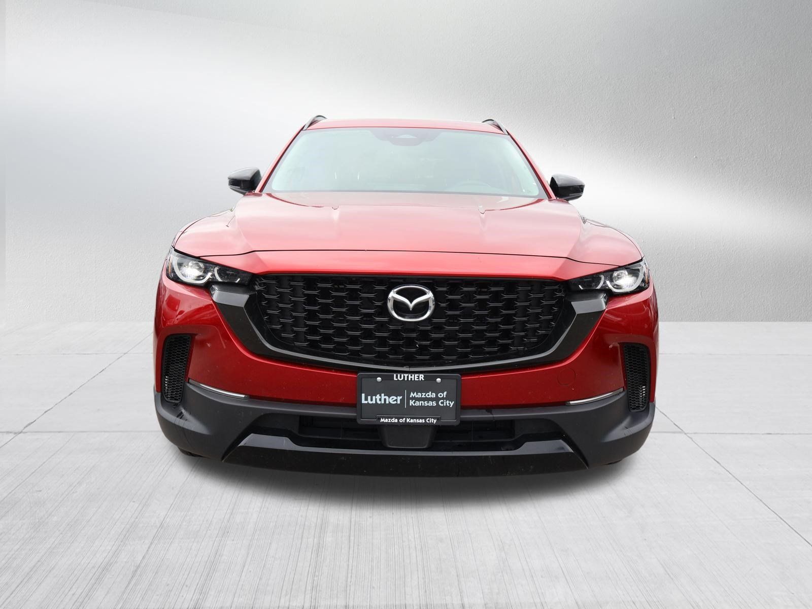 Used 2025 MAZDA CX-50 AWD 2.5 Hybrid w/ Premium Pkg image 2