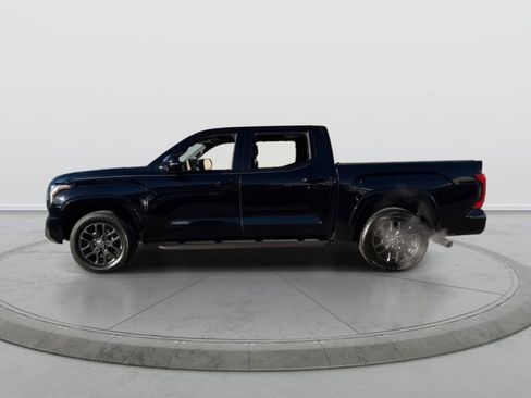 Used 2022 Toyota Tundra Platinum image 8