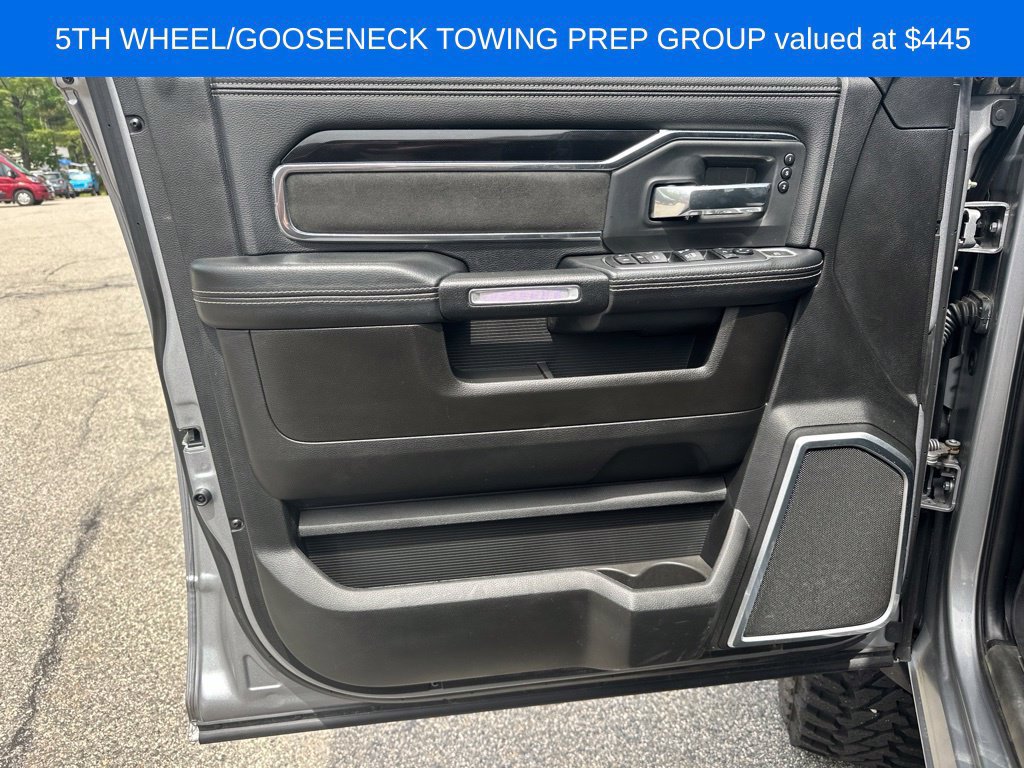 Used 2019 RAM 3500 Laramie AWD/4WD image 12