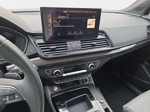 Used 2023 Audi SQ5 Prestige image 20